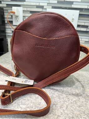 Portland Leather Large Circle